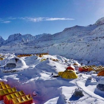 414 climbers receive permission for climbing Mt Everest