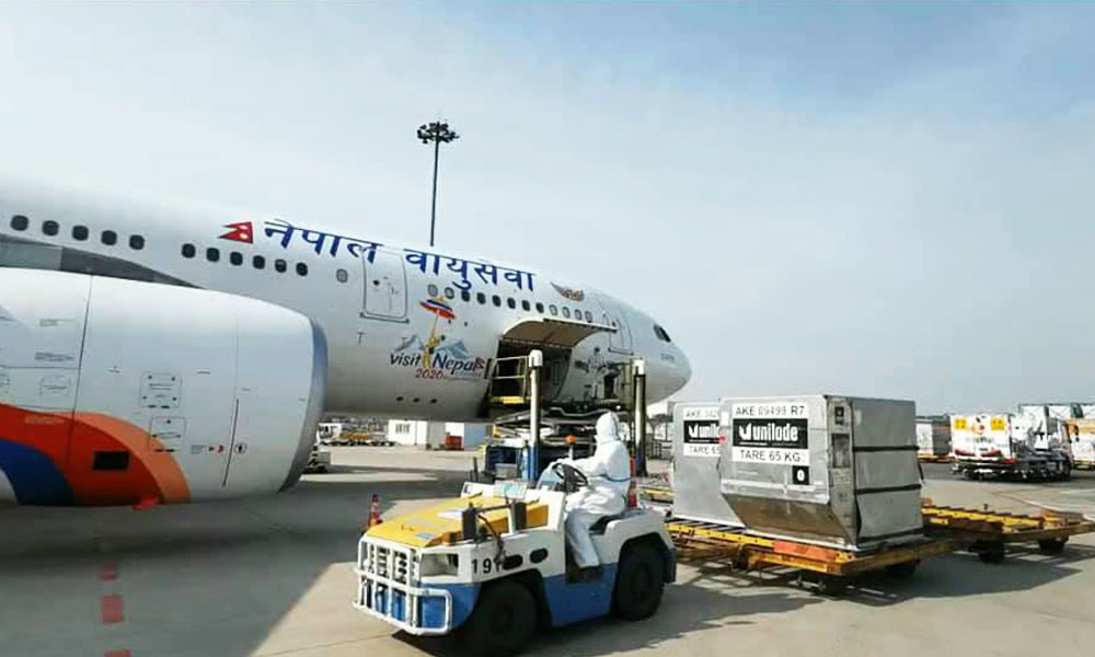 Aircraft carrying 400 oxygen cylinders and 10 ventilators lands in Kathmandu from China