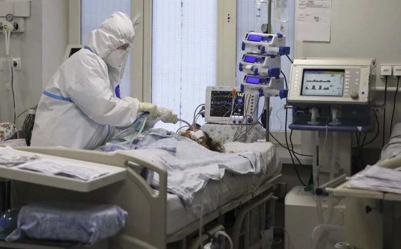 83% of COVID hospital beds are filled amid surge in Russia
