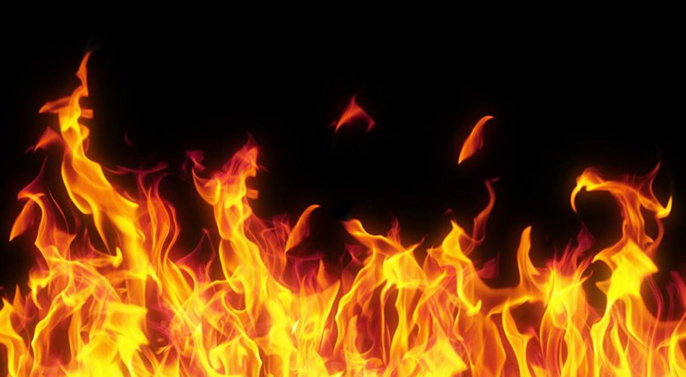 Unidentified persons set fire to five shops in Mahottari