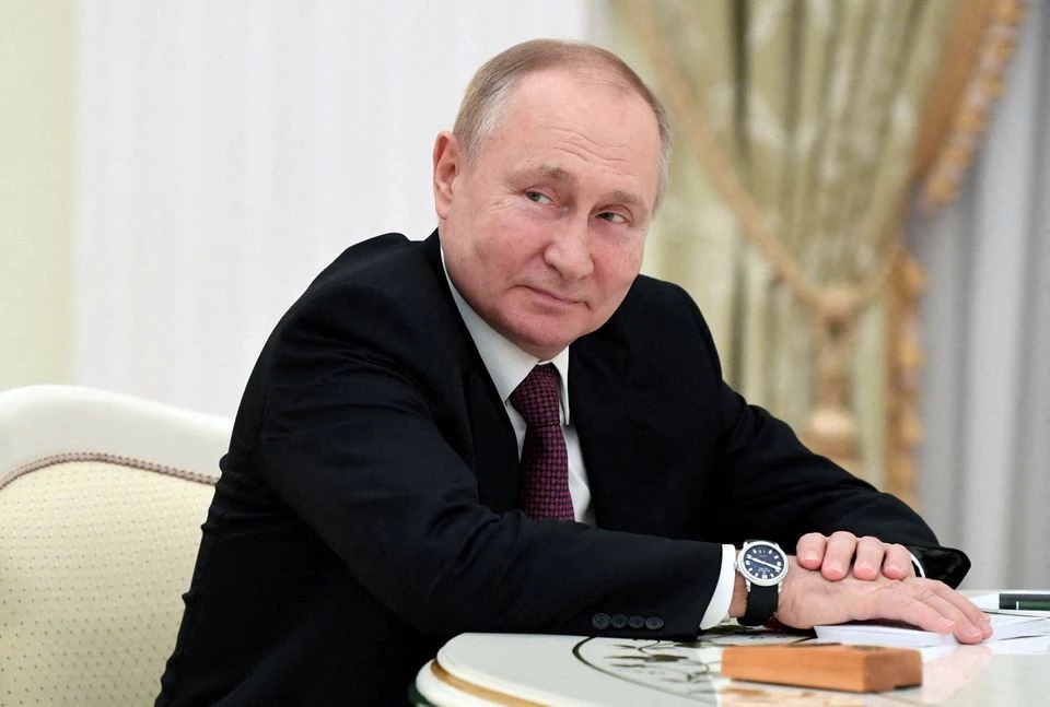 Russia says “destructive” sanctions wouldn’t hurt Putin personally