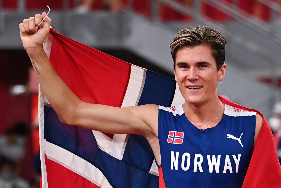 Olympic 1,500m champ Ingebrigtsen breaks indoor world mark