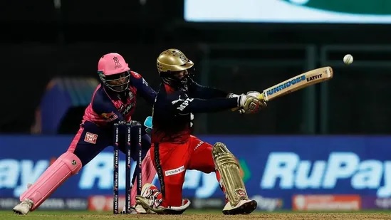 Karthik, Shahbaz lead RCB to four-wicket win