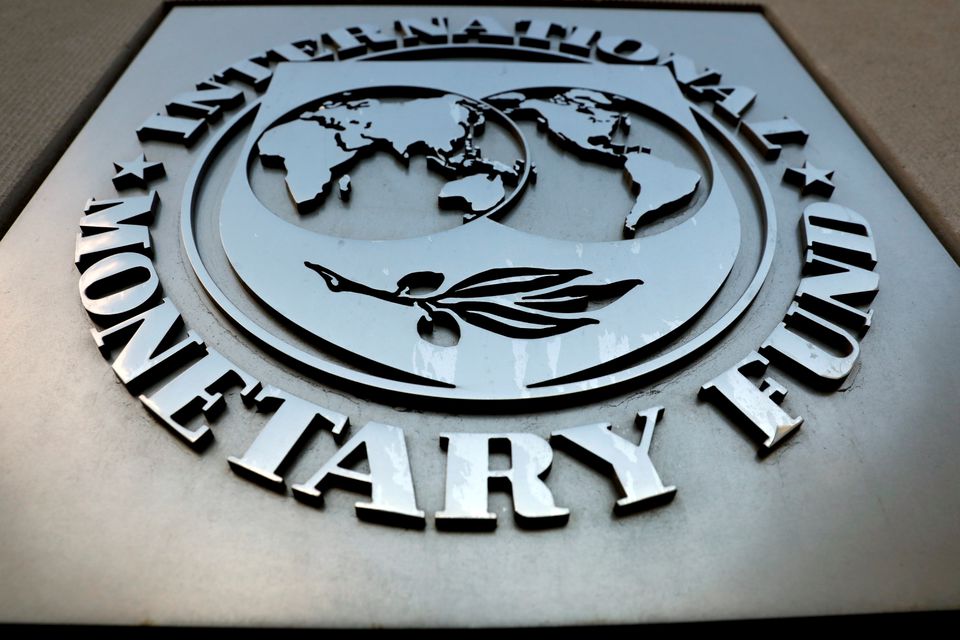 IMF to release $900 mln when Pakistan removes fuel price caps -source