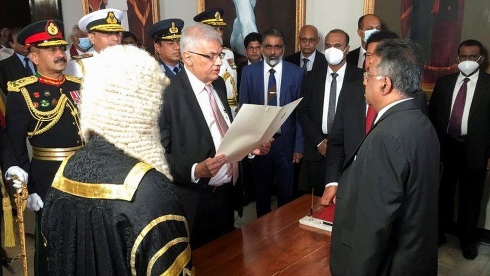 Ranil Wickremesinghe: Sri Lanka sees new president sworn into office