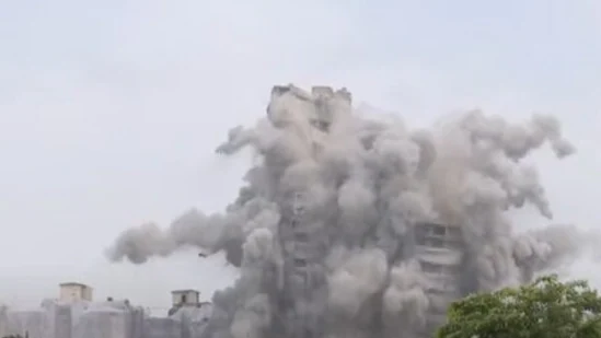 Noida Supertech twin towers demolished