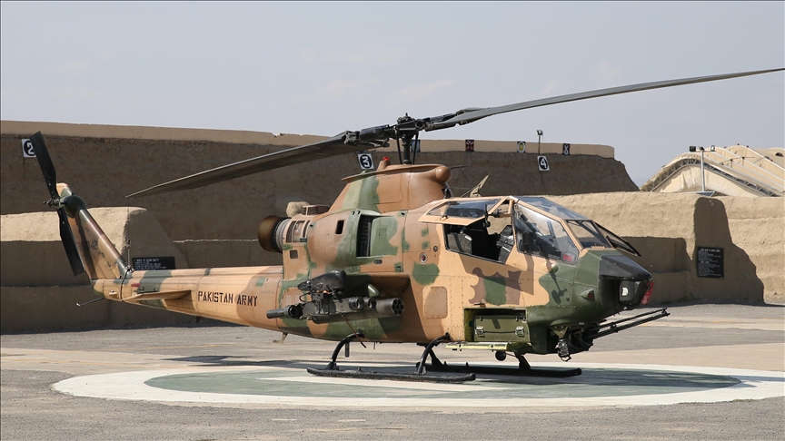 Six killed in Pakistani military helicopter crash