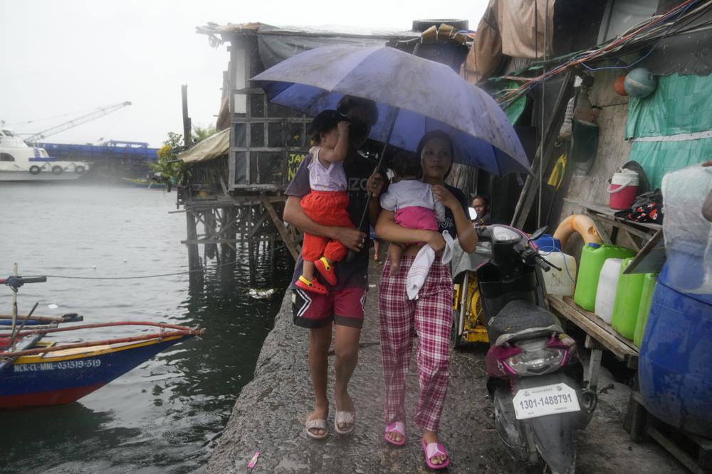 Powerful typhoon hits north Philippines, thousands evacuated