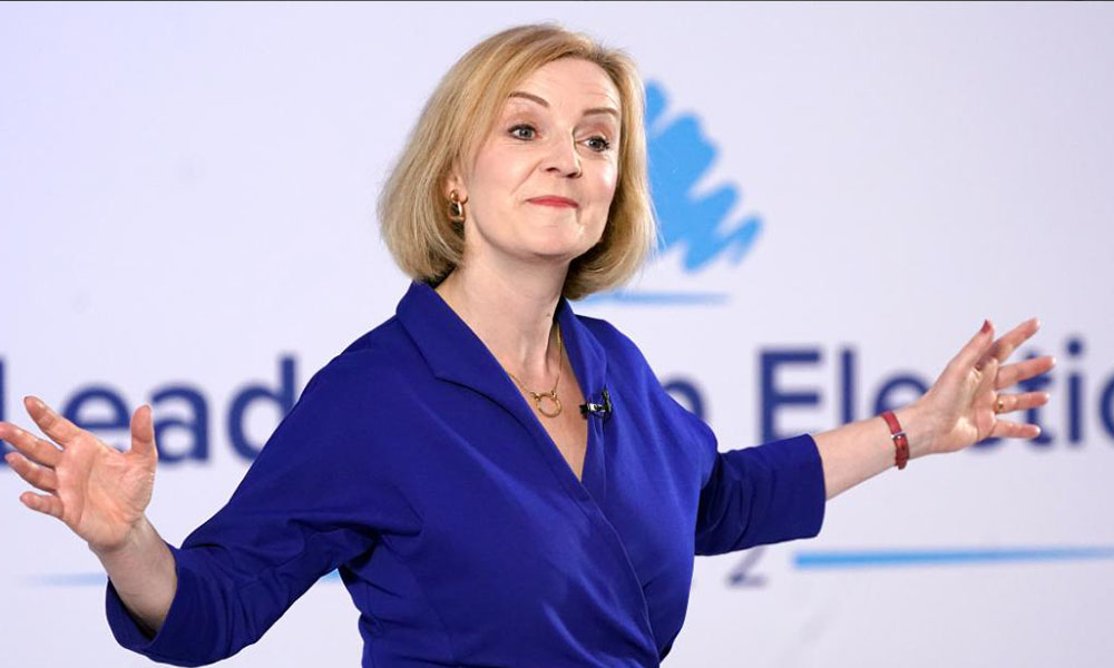 Liz Truss Defeats Rishi Sunak To Become New UK PM