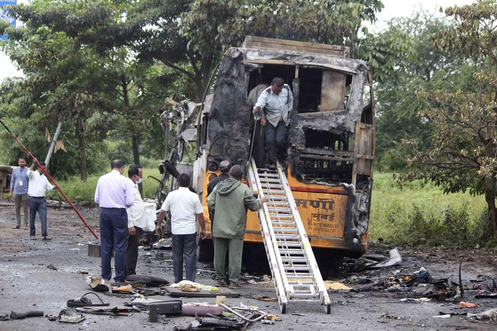 Bus catches fire in west India, killing 12 and injuring 43
