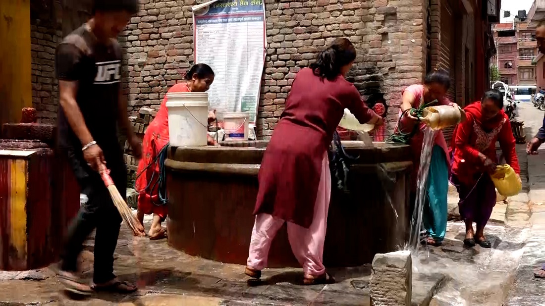 Newar community observes Sithi Nakha festival by worshipping water sources (video)