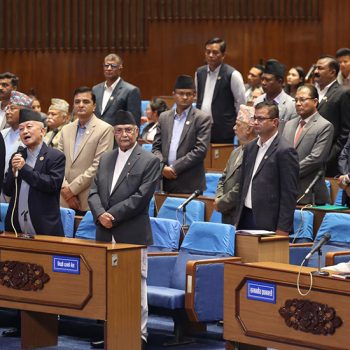 UML lawmakers obstruct parliament meeting