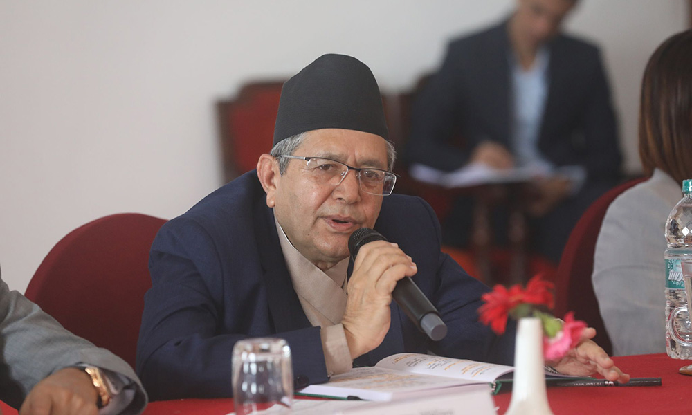 Country loses an experienced politician: Speaker Ghimire