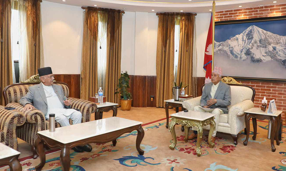 UML chair Oli calls on President Paudel, advised to end House obstruction