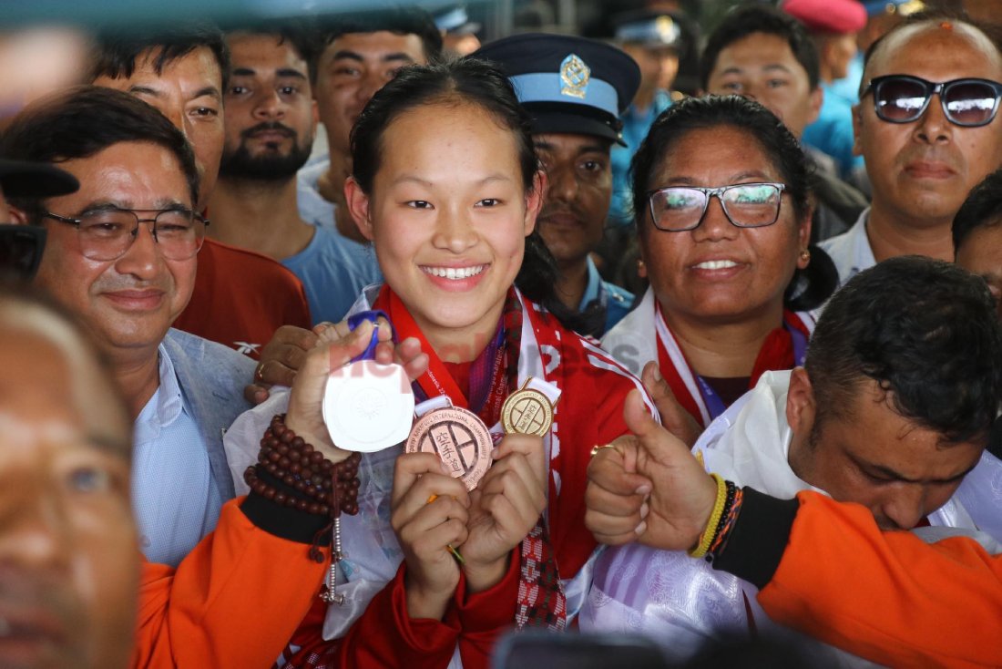 Asian Games’ medal winners receive grand welcome at TIA (With photos)