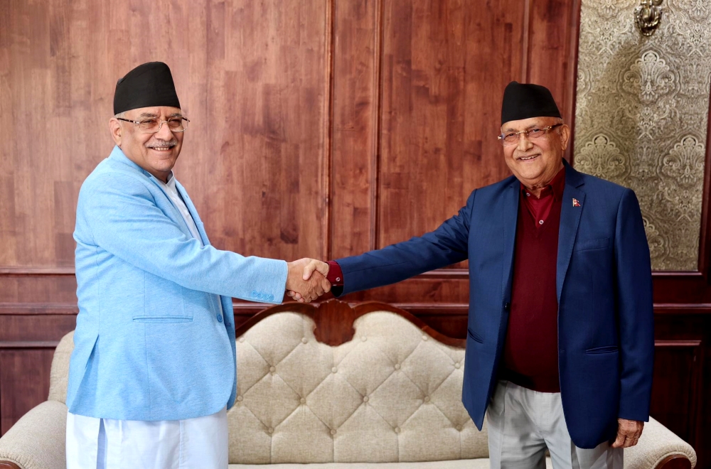PM Dahal and UML Chair Oli hold meeting