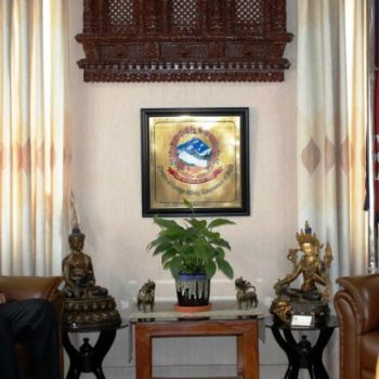Sri Lankan ambassador calls on Foreign Minister Rana
