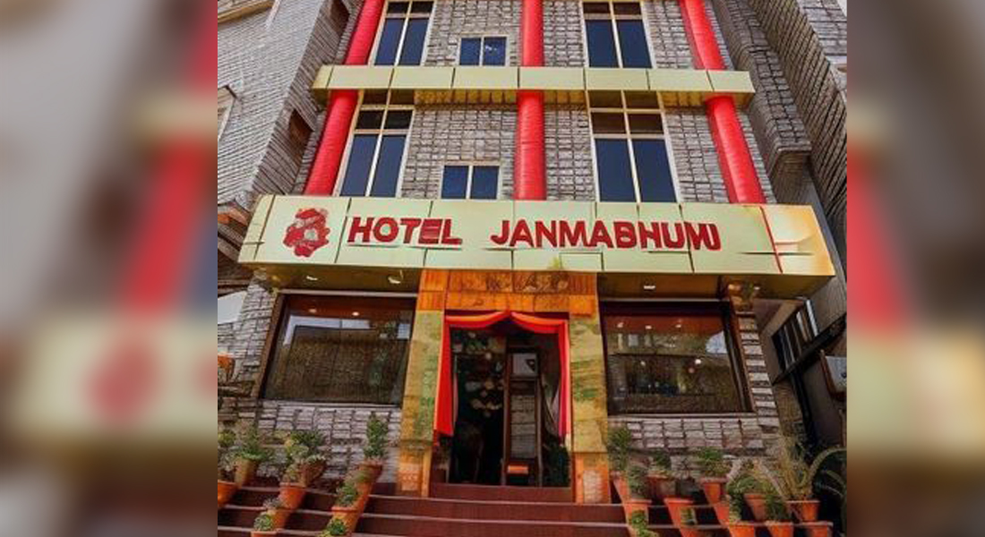 Couple found hanging in Sanamangal hotel