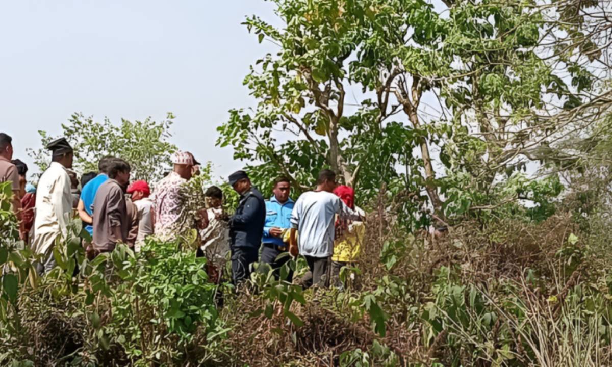 Couple found hanging in Morang